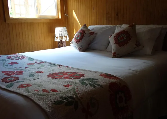 Hostal Lago Cóndor Puerto Natales