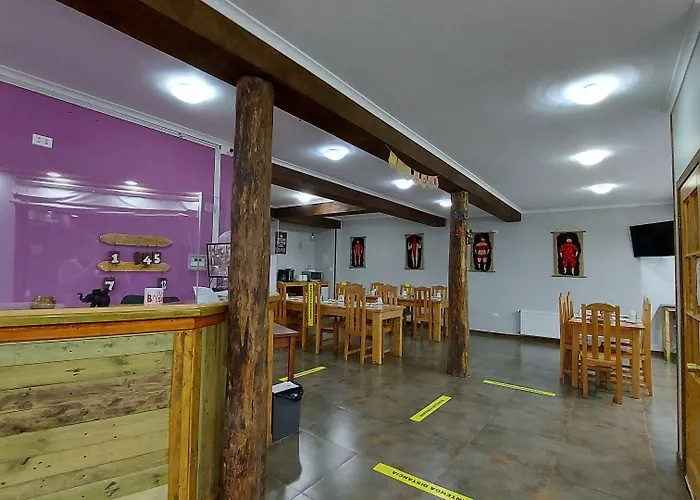 Hostal La Base Puerto Natales